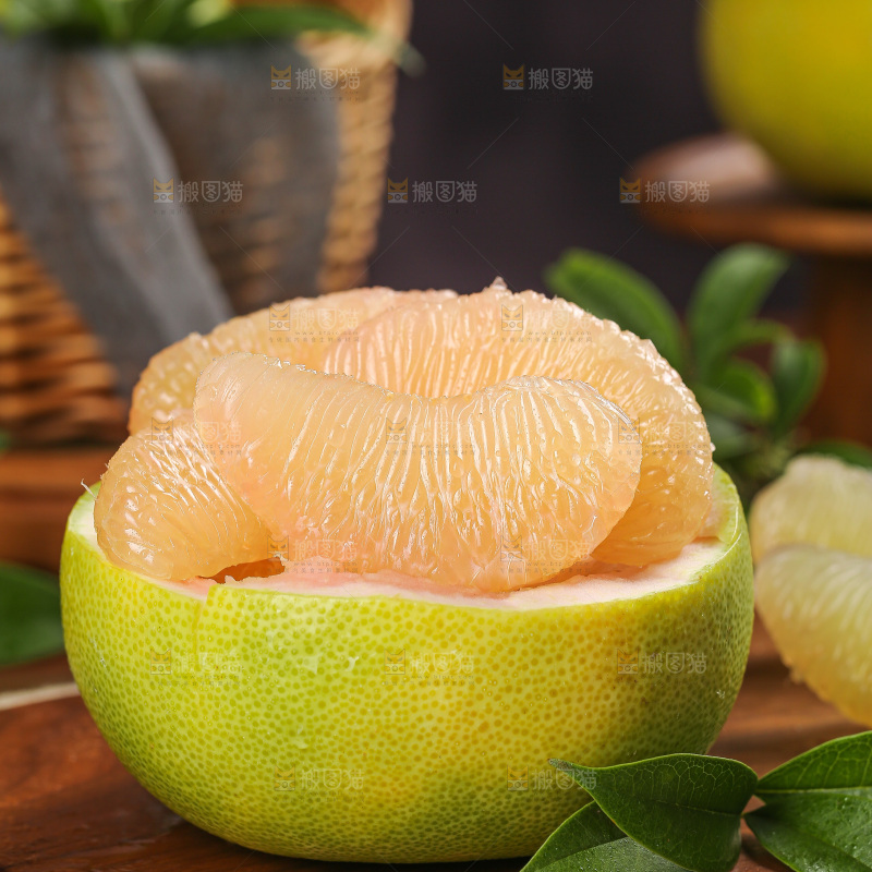 深底上的文旦柚