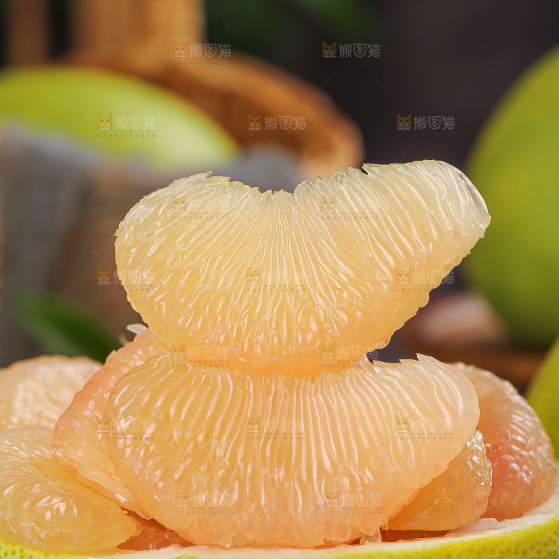 深底上的文旦柚