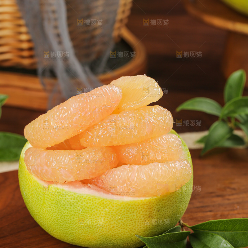 深底上的文旦柚