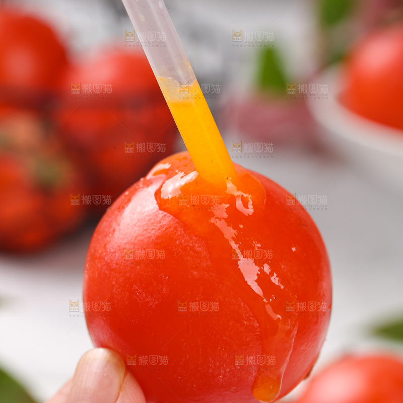 浅底上的珍珠蜜柿