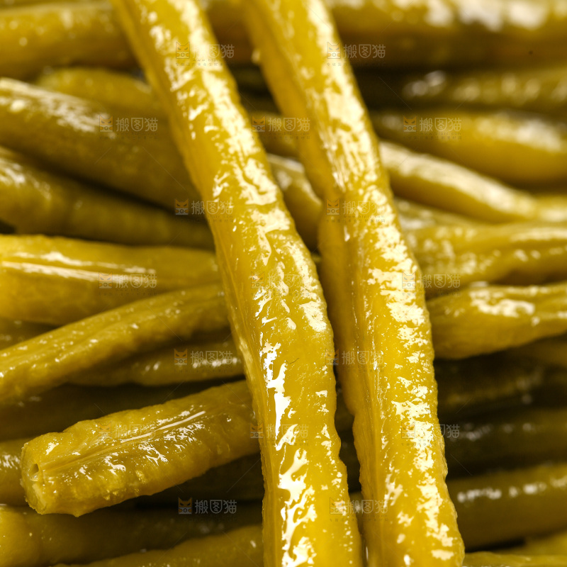 浅底上的酸豆角