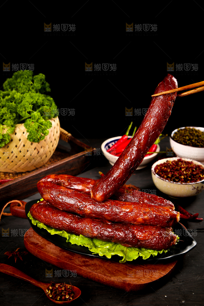 深底上的麻辣香肠