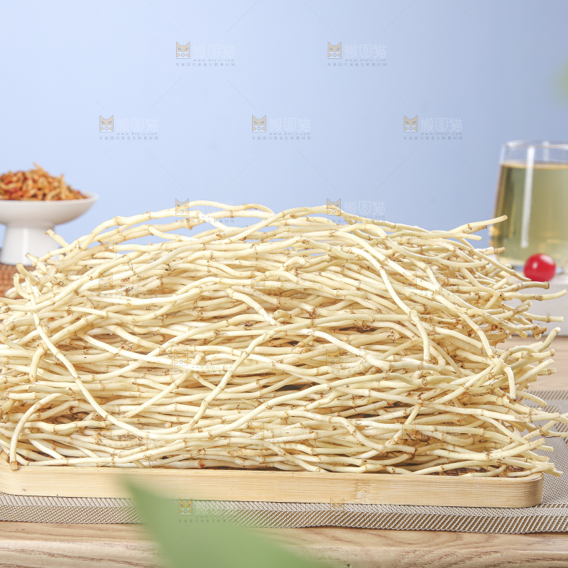 木底上的折耳根