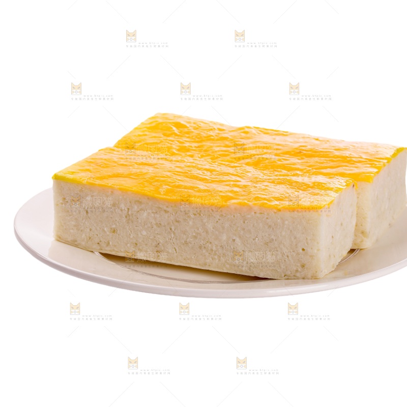 白底上的鱼糕