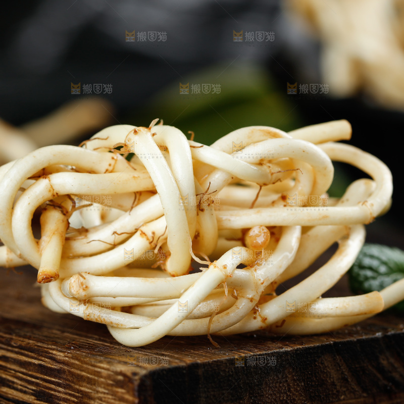 深底上的折耳根