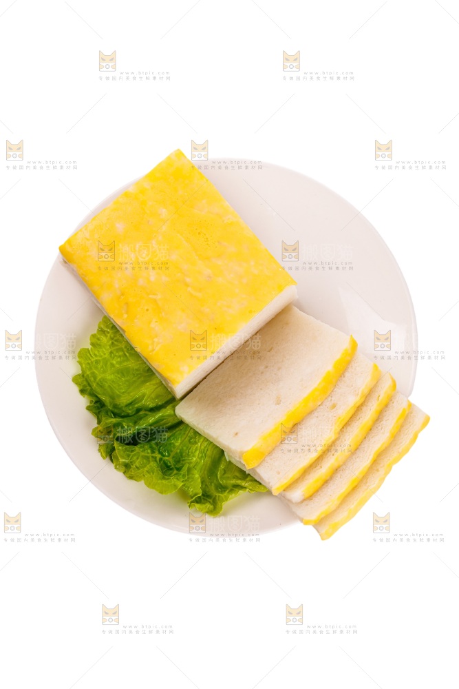 白底上的鱼糕