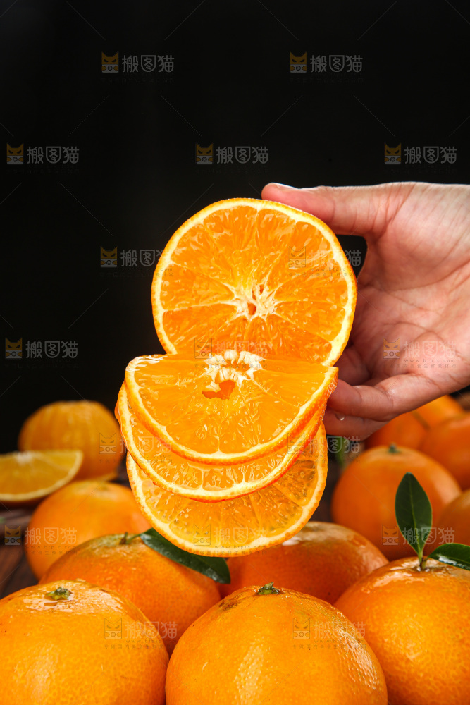 深底上的爱媛果冻橙