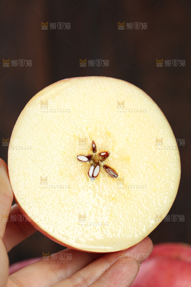 深底上的洛川苹果