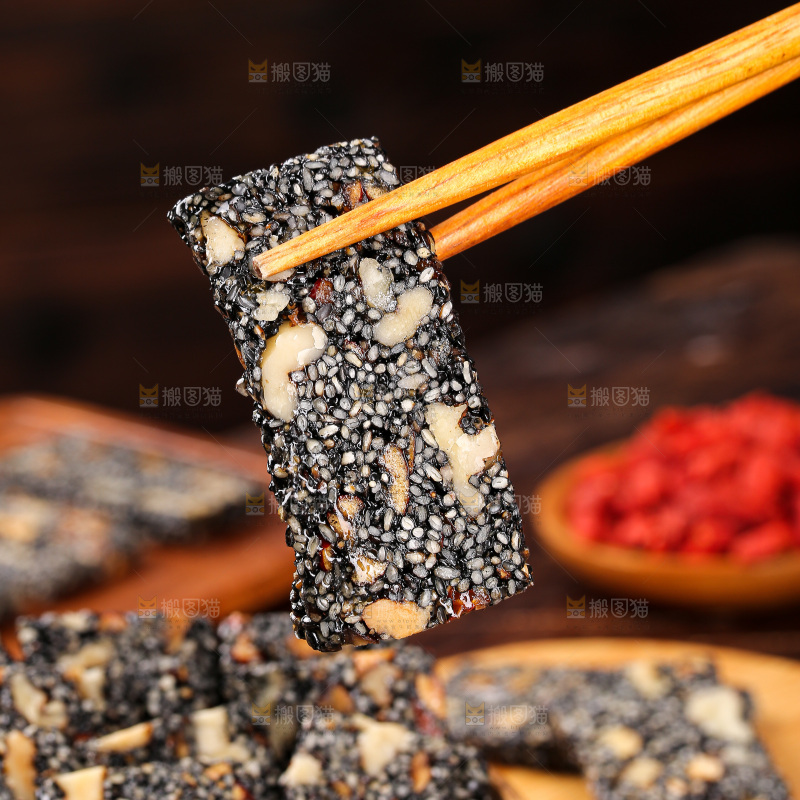 深底上的芝麻糕