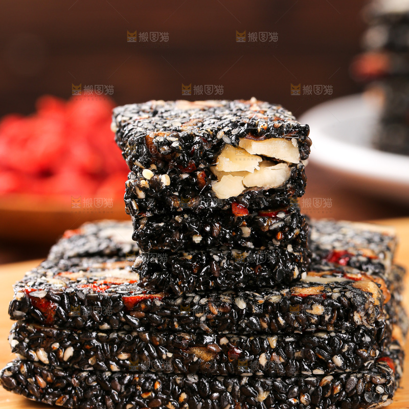深底上的芝麻糕