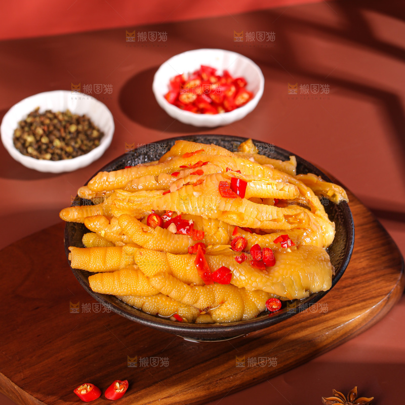 深底上的无骨鸡爪
