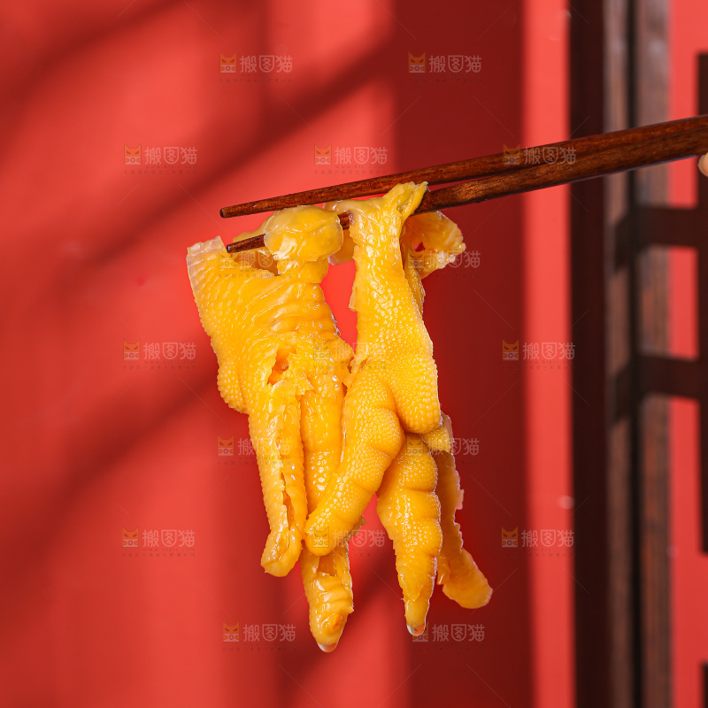 深底上的无骨鸡爪