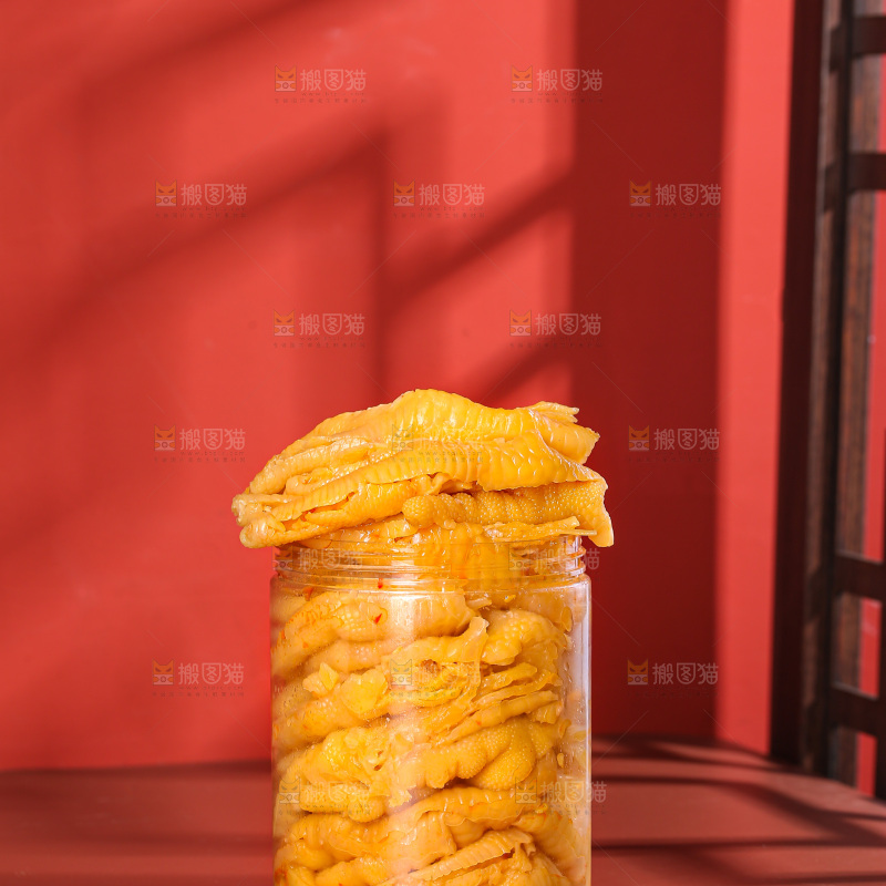 深底上的无骨鸡爪