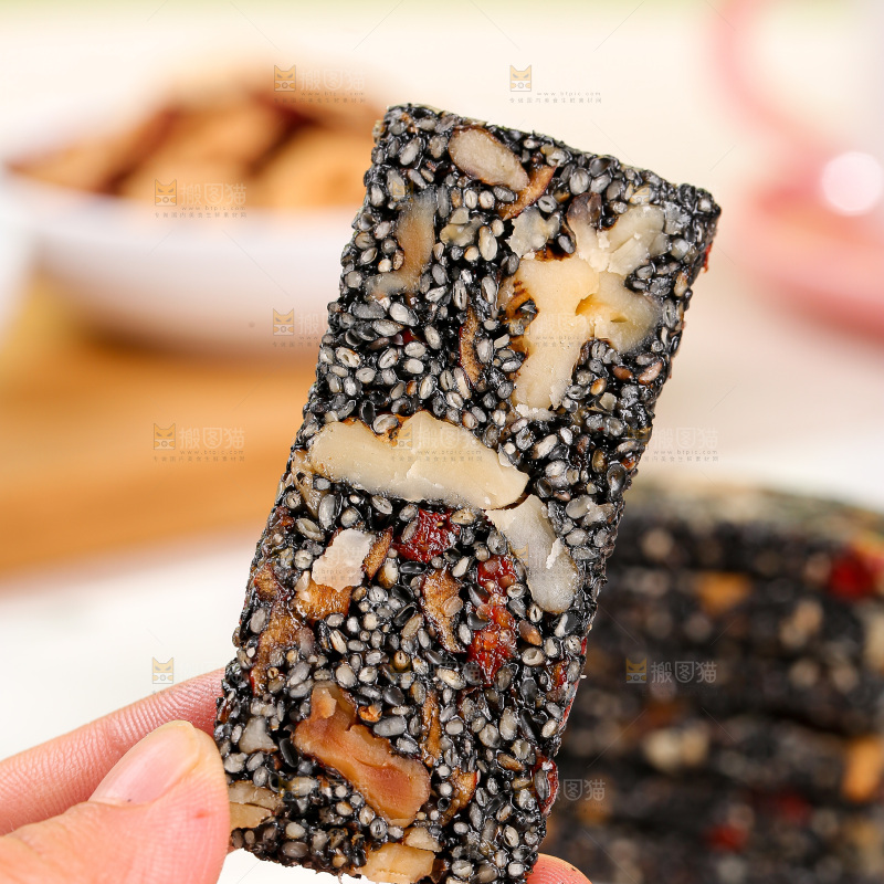 浅底上的芝麻糖