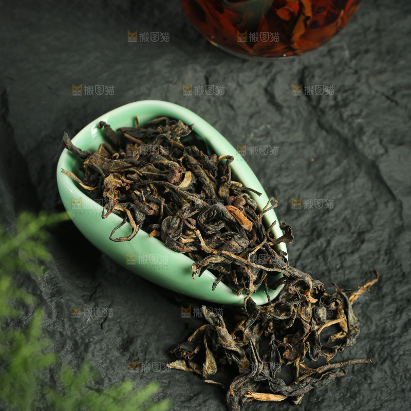 深底上的有机红茶