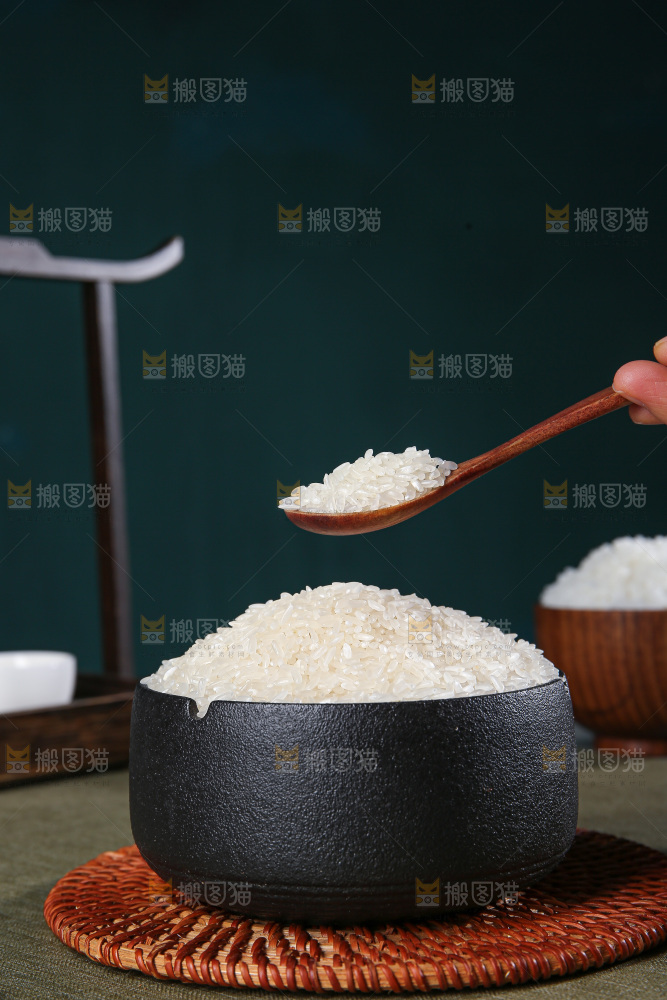 深底上的大米