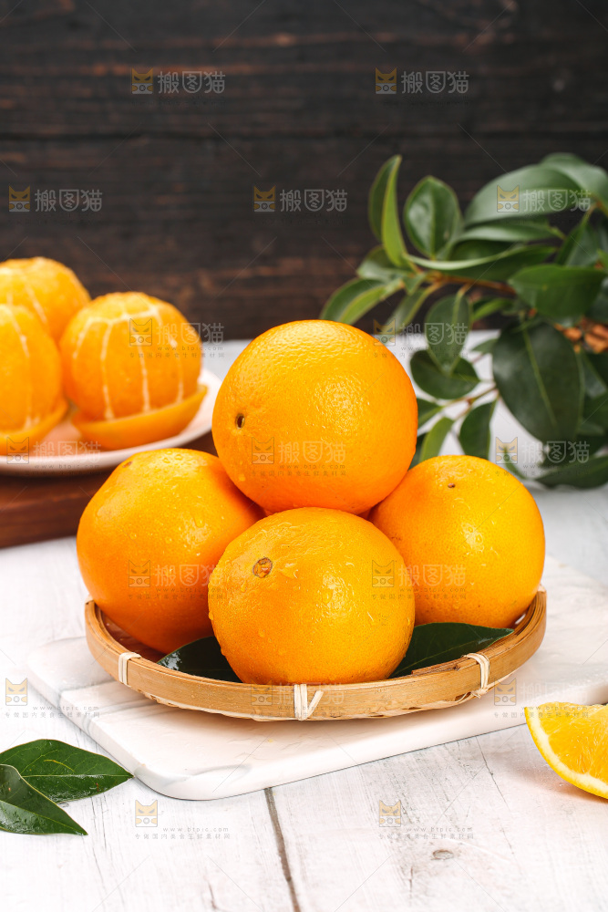 深底上的脐橙