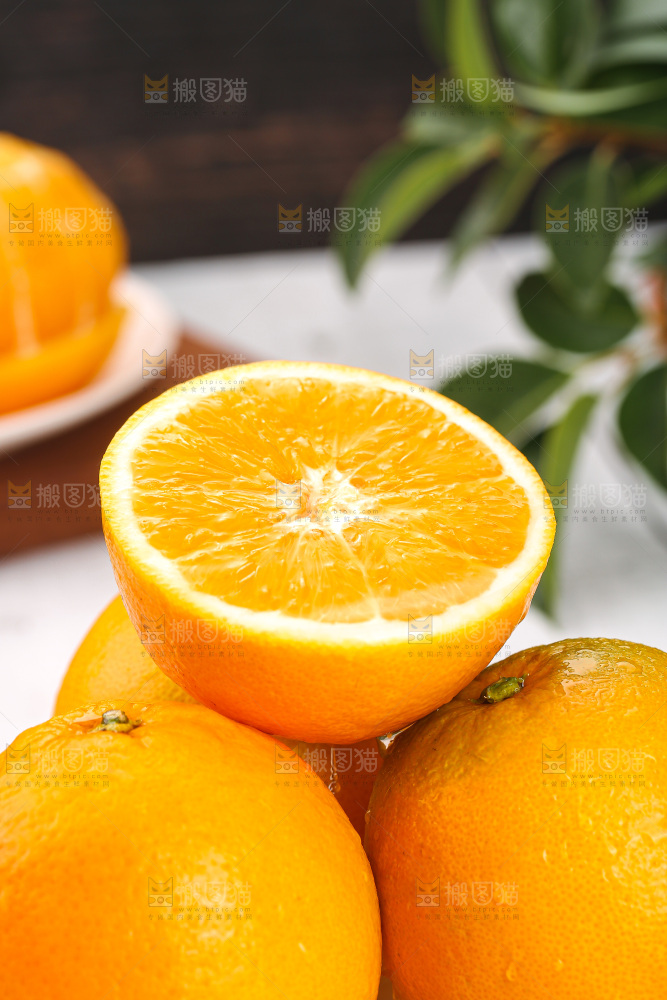 深底上的脐橙
