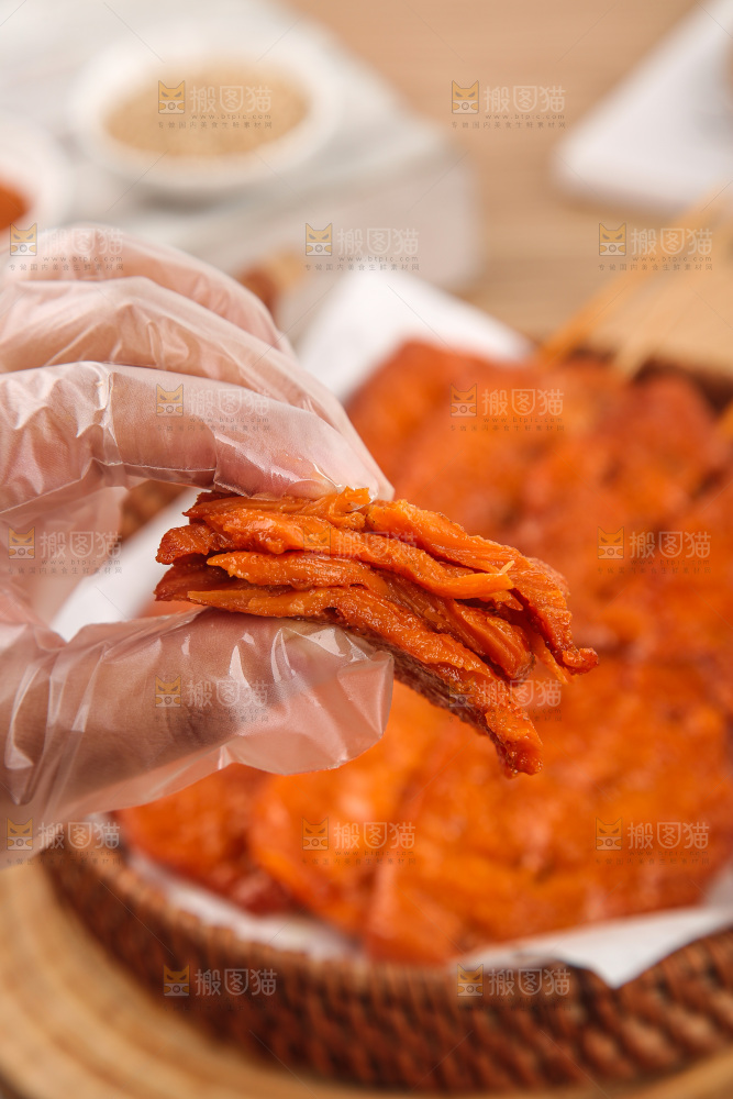 浅底上的里脊肉