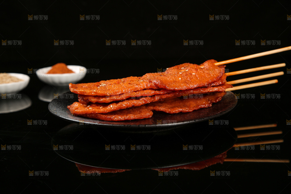 深底上的里脊肉