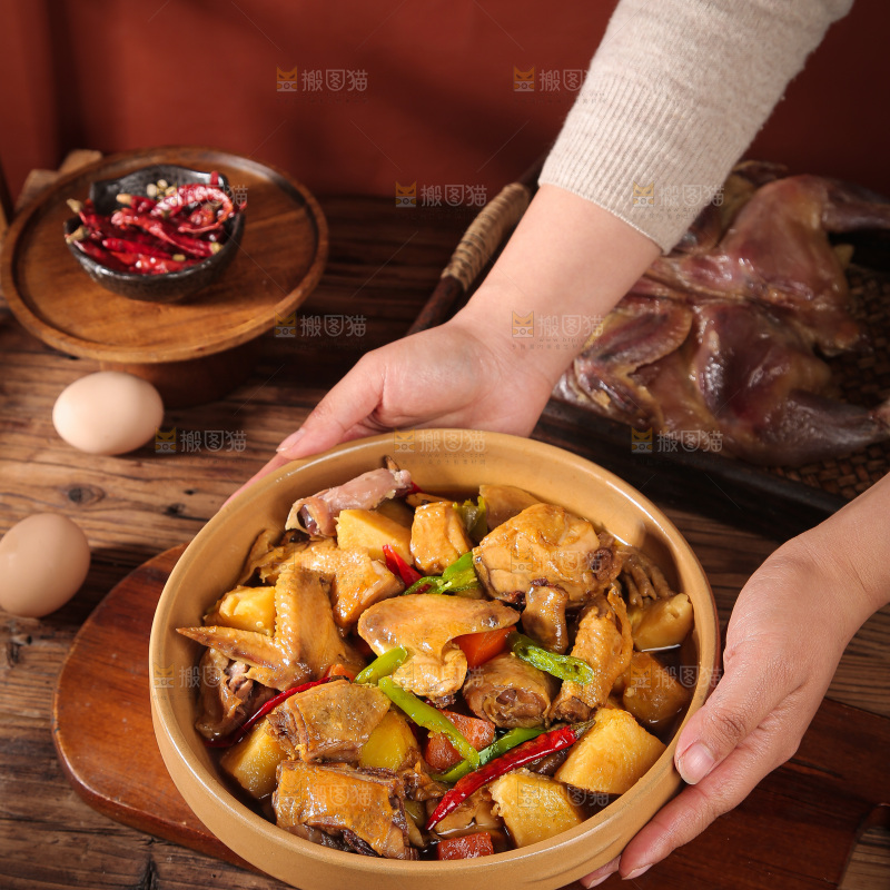 深底上的腊鸡
