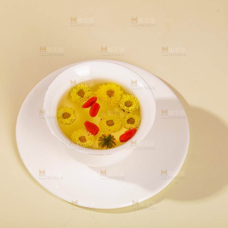 浅底上的胎菊