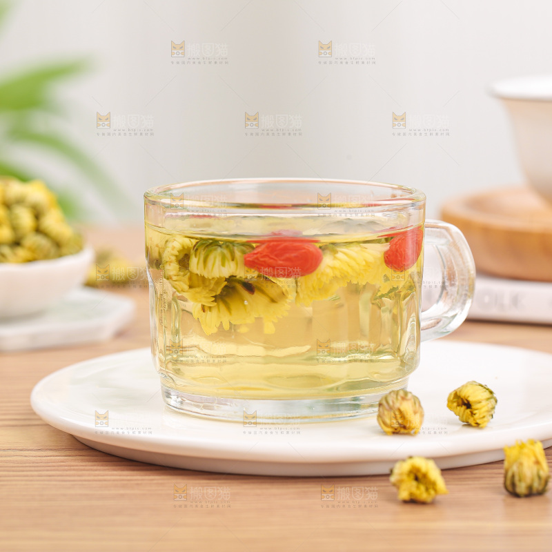 浅底上的胎菊