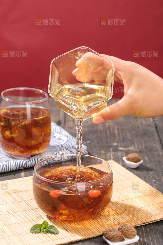 浅底上的胖大海