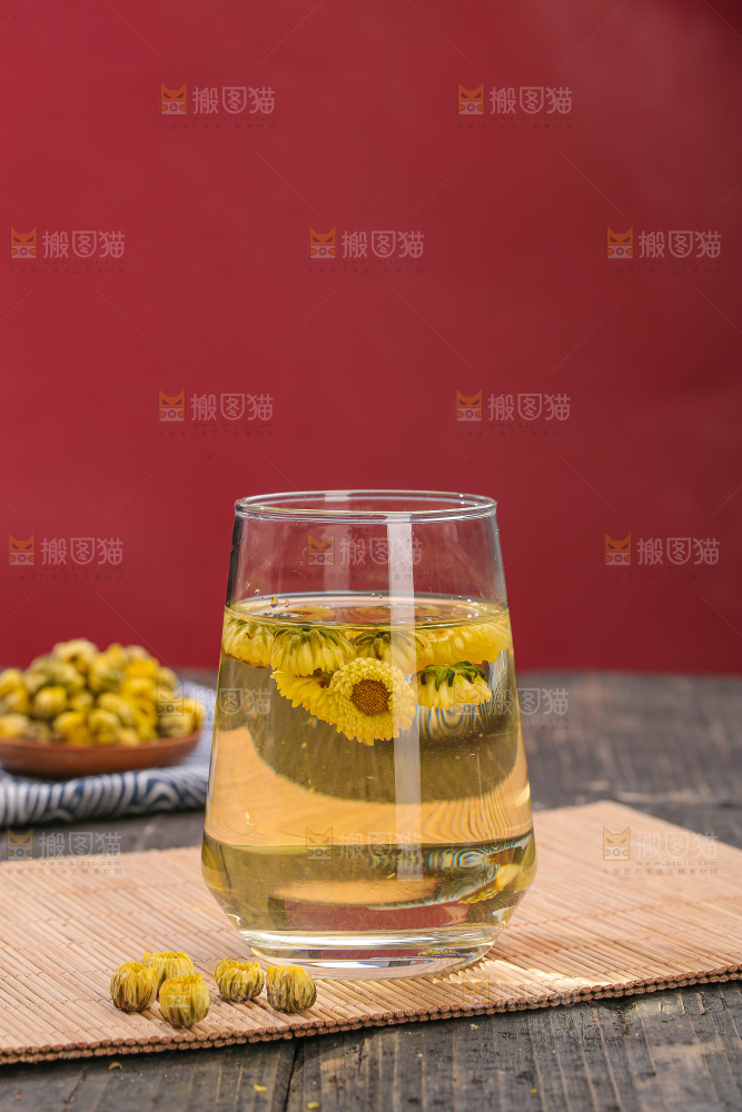 深底上的胎菊
