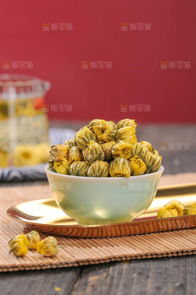 深底上的胎菊