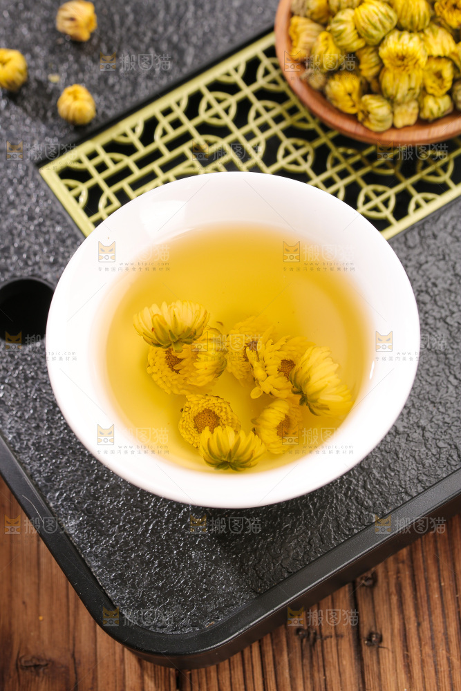 深底上的胎菊