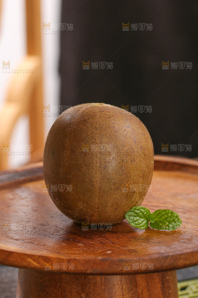 深底上的罗汉果