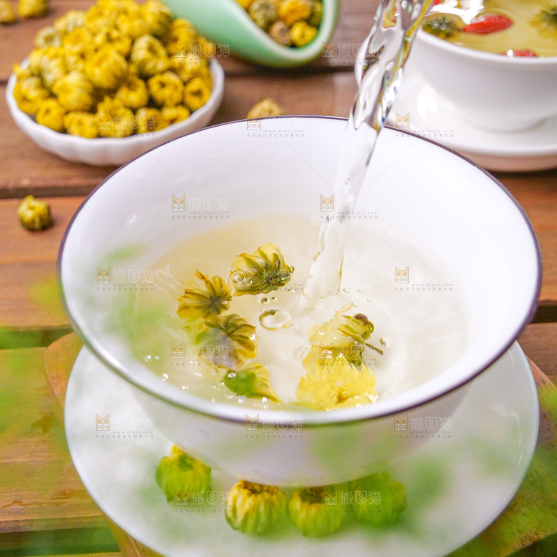 深底上的胎菊