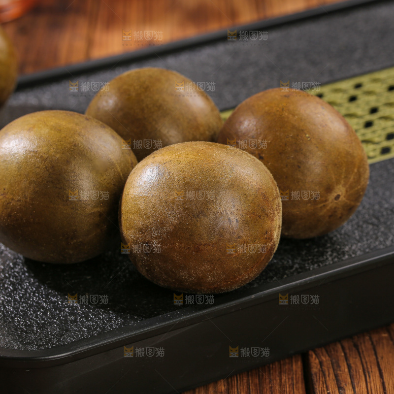 深底上的罗汉果