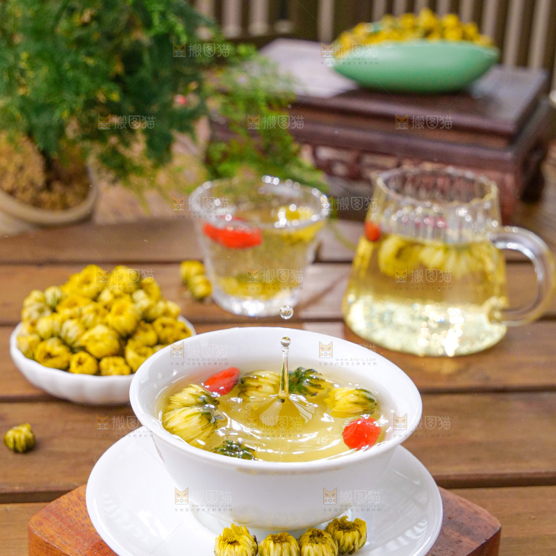 深底上的胎菊