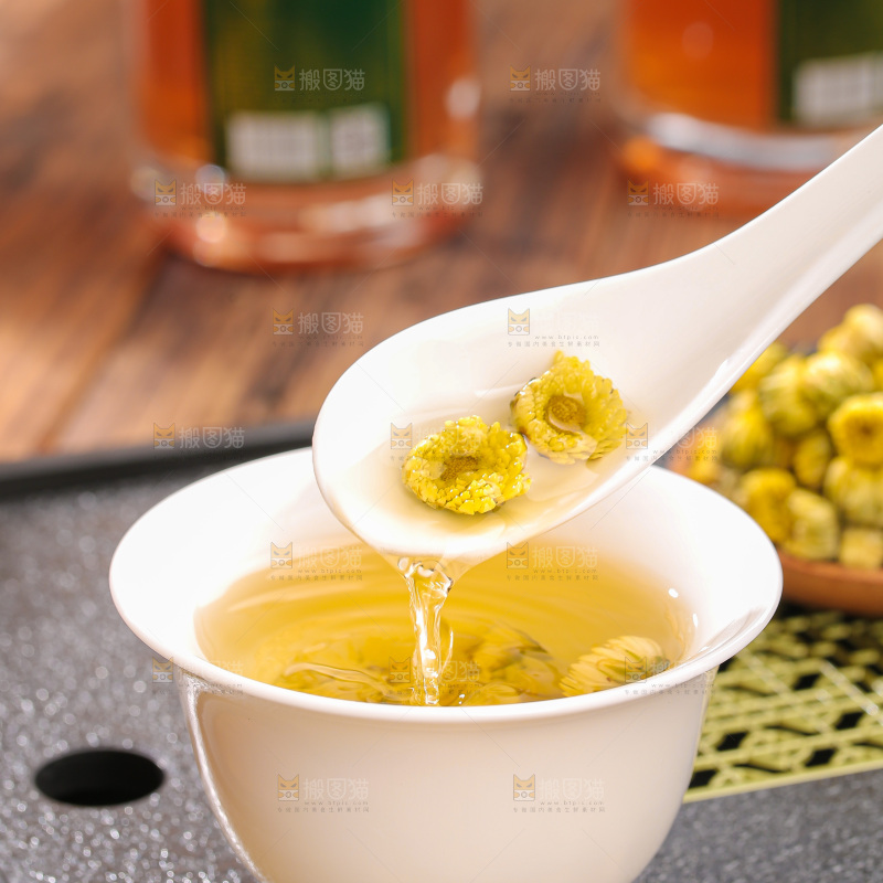 深底上的胎菊