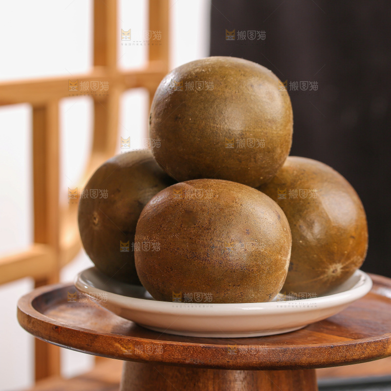 深底上的罗汉果