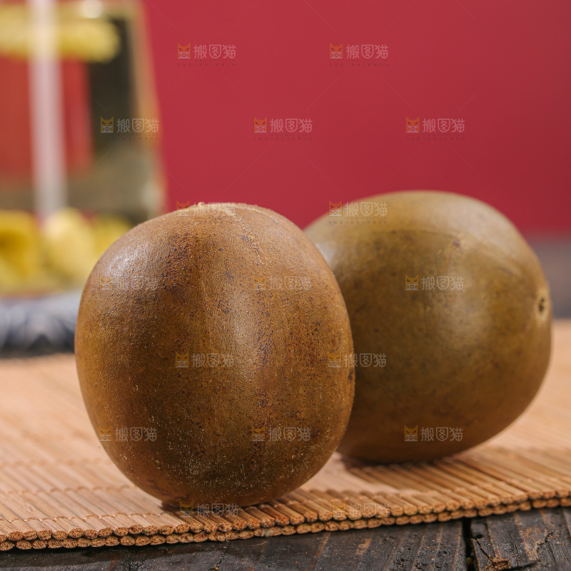 深底上的罗汉果