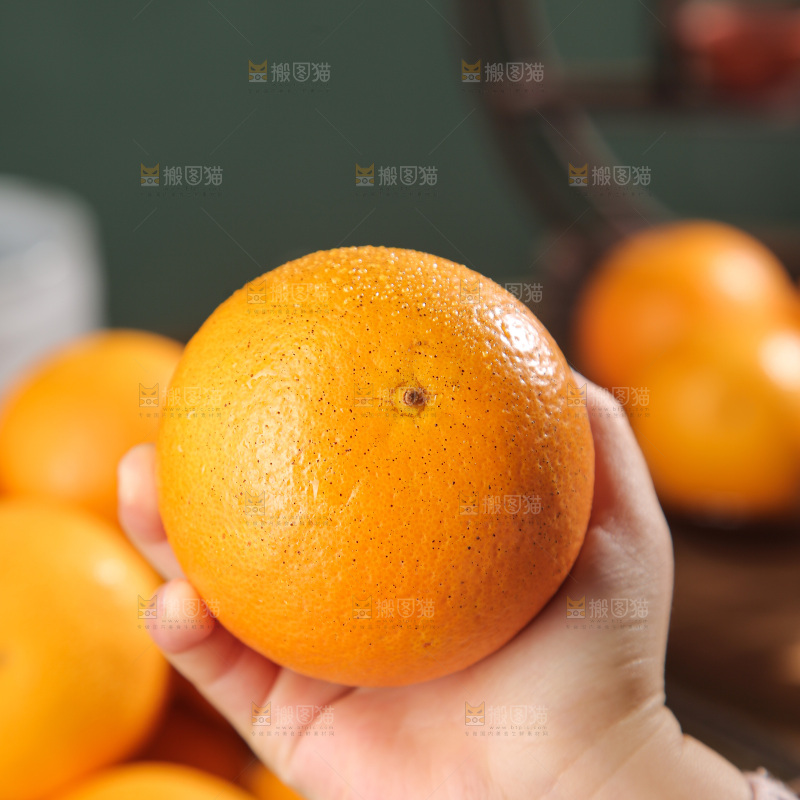 深底上的冰糖橙
