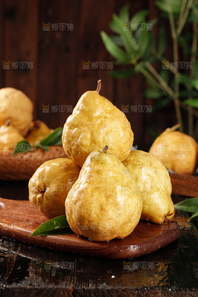 深底上的丑梨