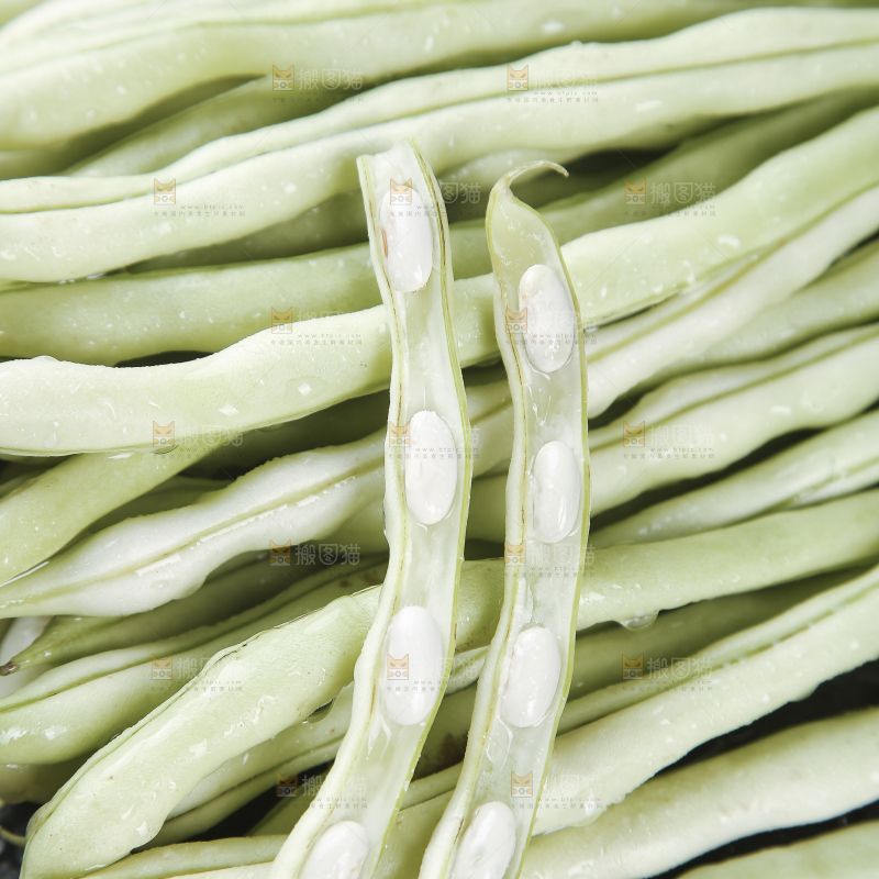 木底上的白芸豆角