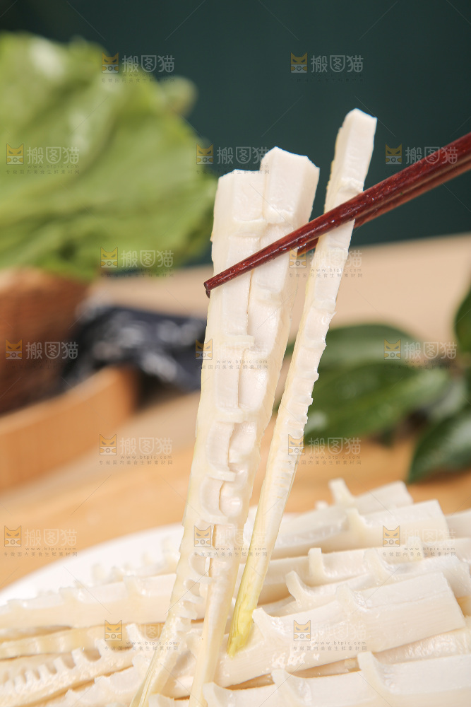 深底的雷竹笋