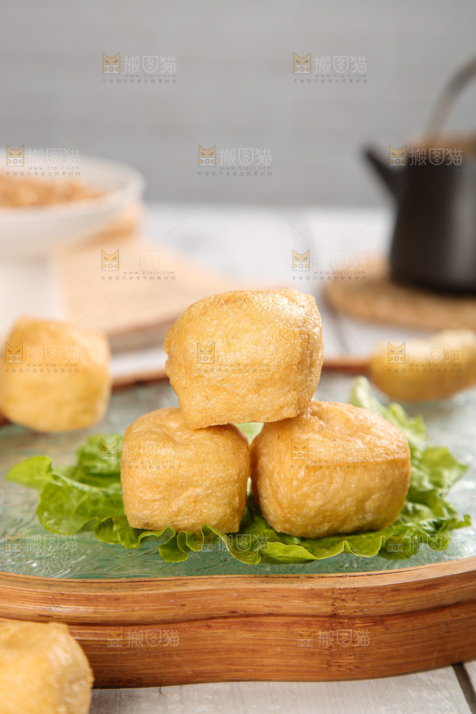 浅底上的油豆泡