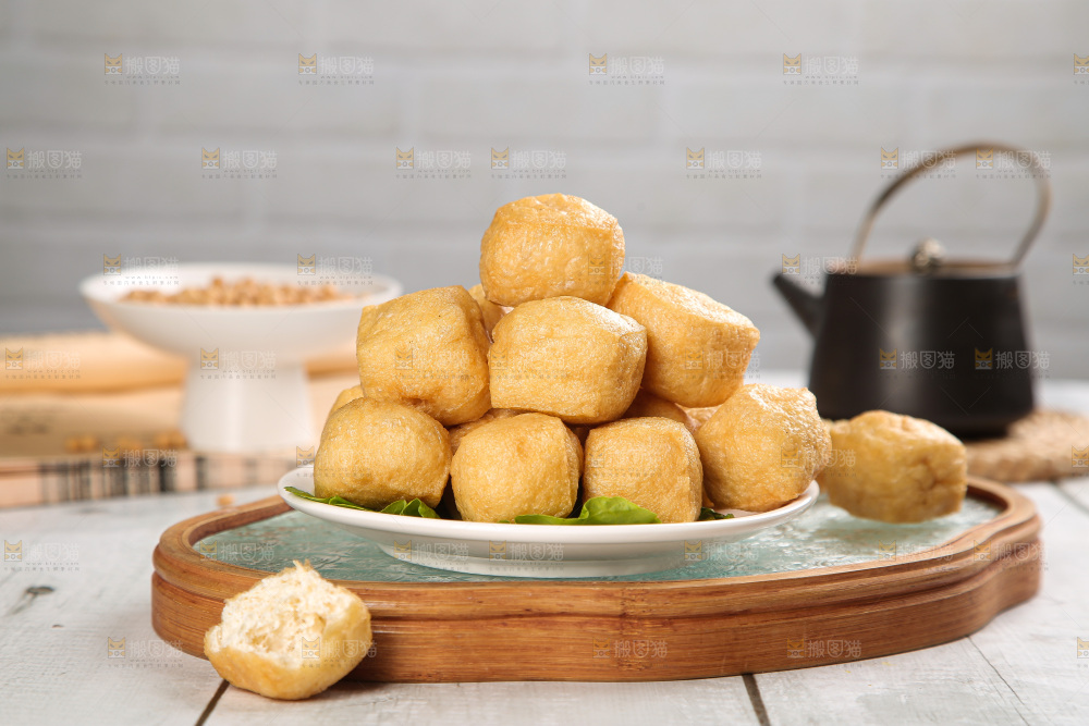 浅底上的油豆泡