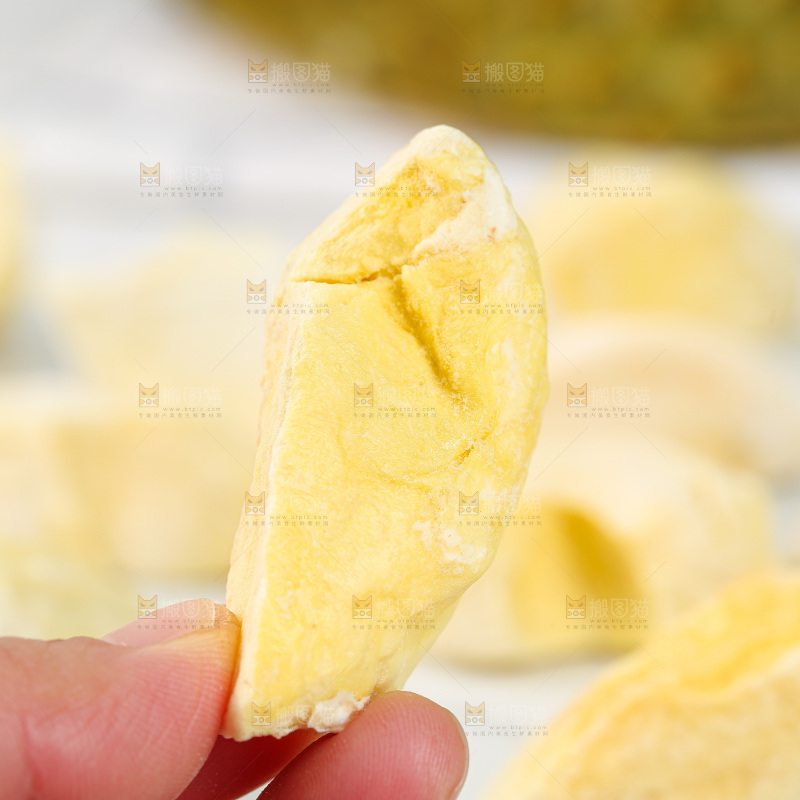 浅底上的冻干榴莲