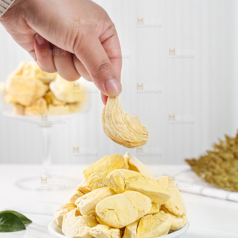 浅底上的冻干榴莲