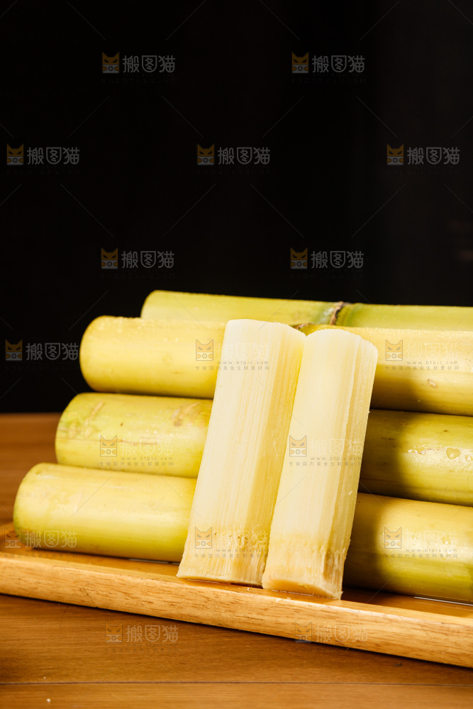 深底上的黄皮甘蔗