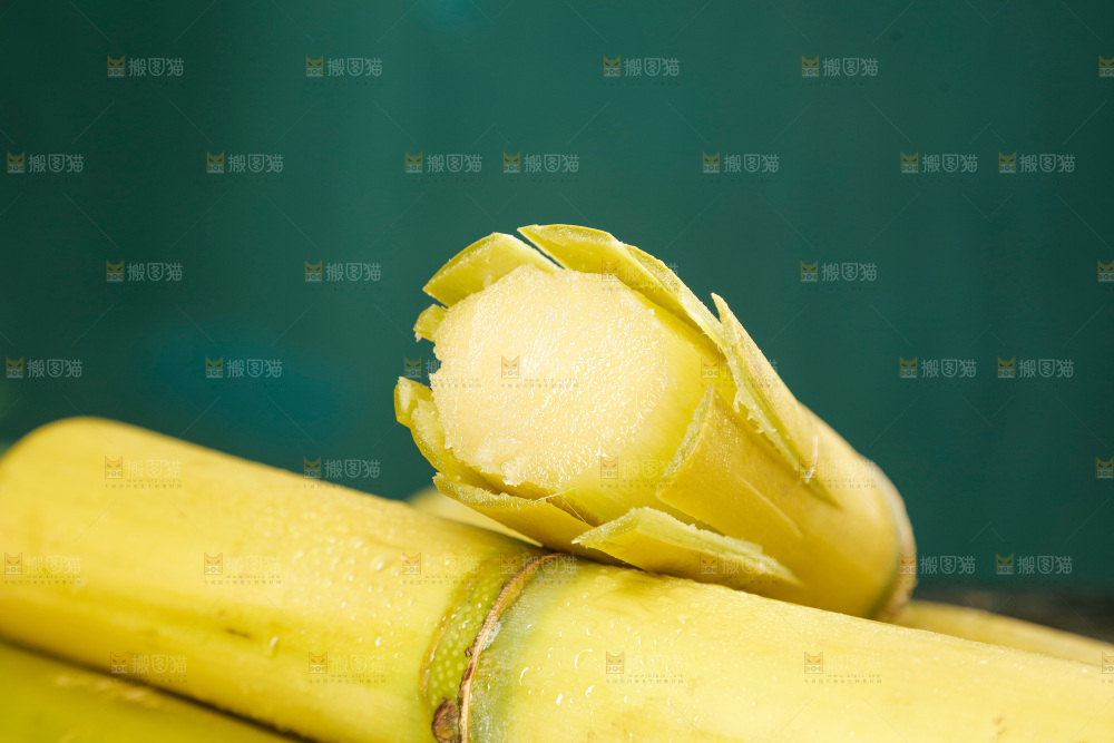 深底上的黄皮甘蔗