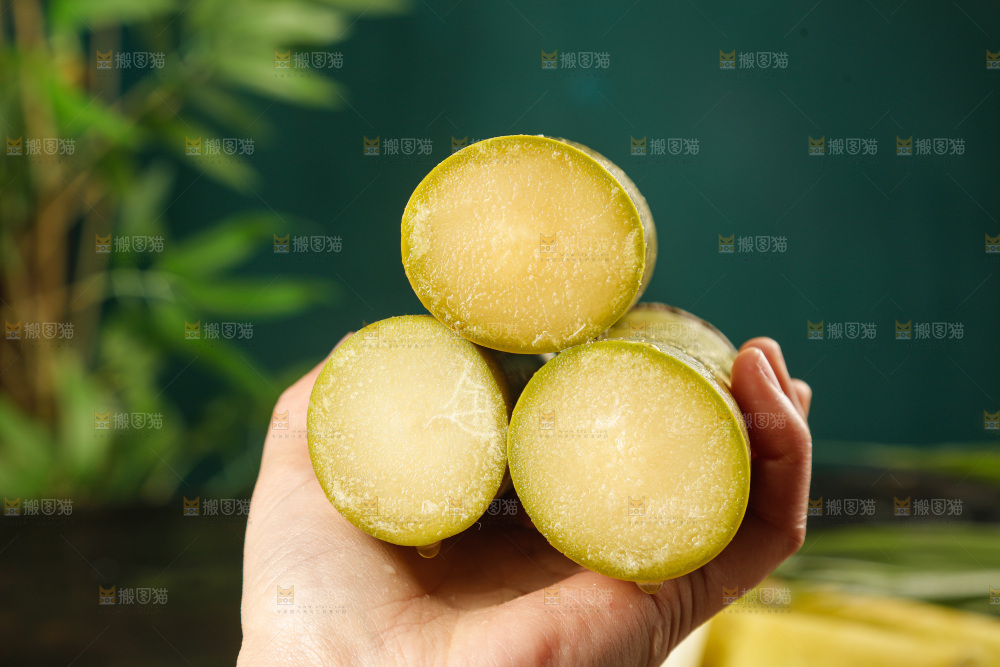 深底上的黄皮甘蔗