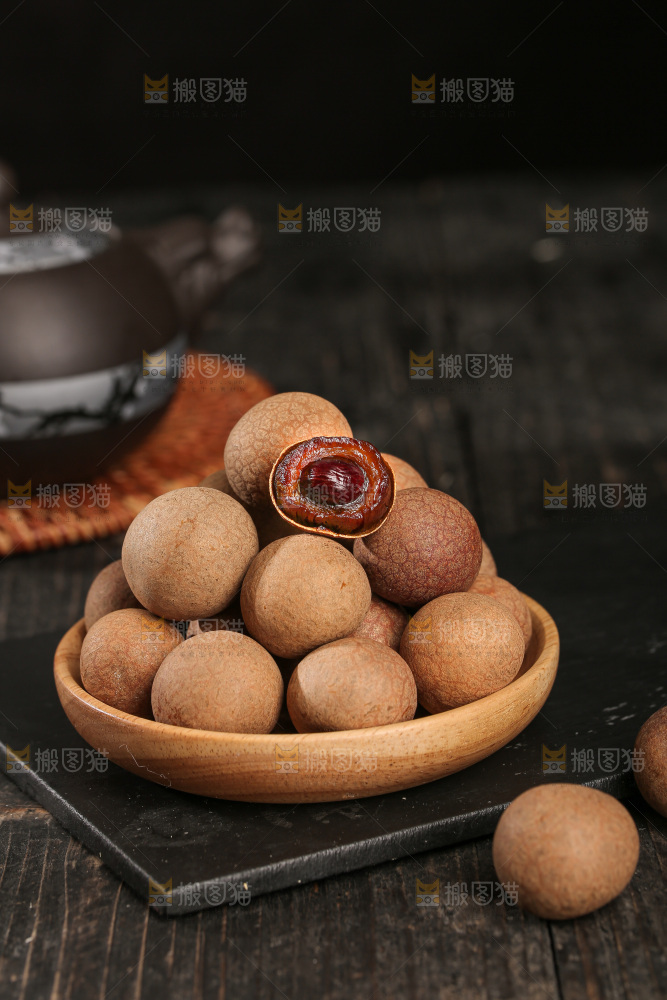 深底上的桂圆干